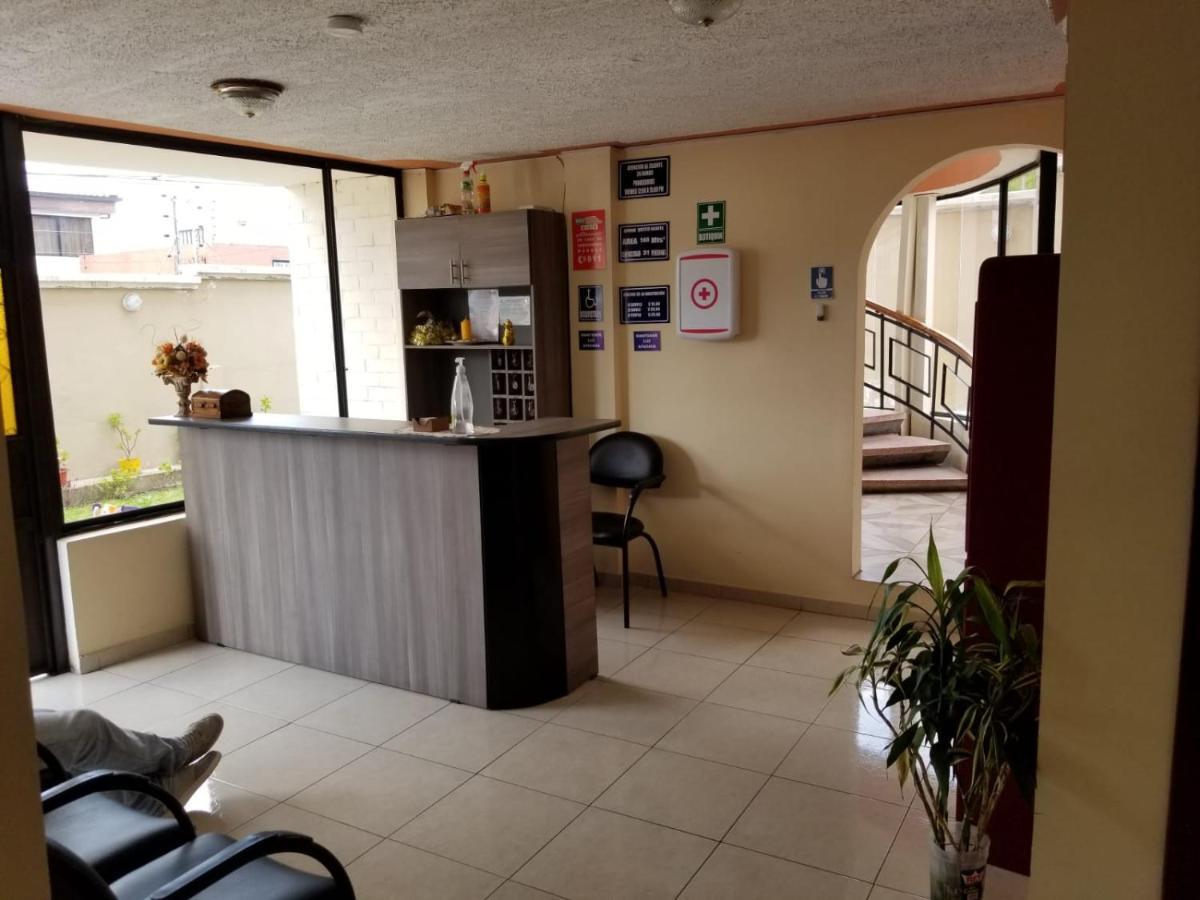 Hostal El Confort Quito Norte Extérieur photo